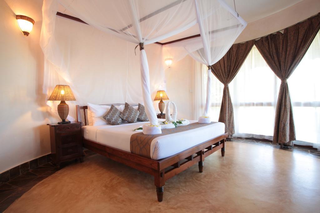 Ocean Paradise Resort & Spa Pwani Mchangani Room photo