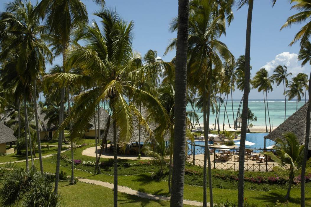 Ocean Paradise Resort & Spa Pwani Mchangani Exterior photo