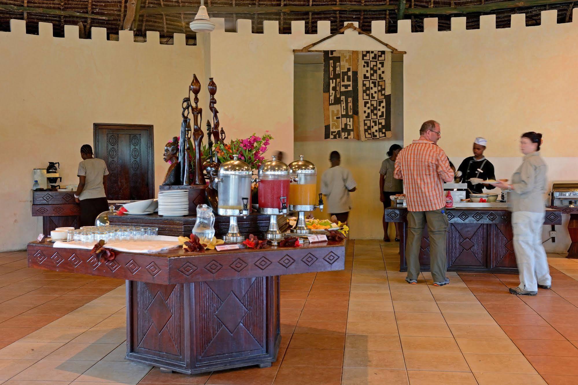 Ocean Paradise Resort & Spa Pwani Mchangani Exterior photo